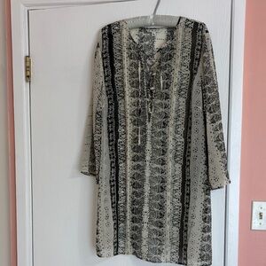 CAbi Cream and Black Patterned Blouse
